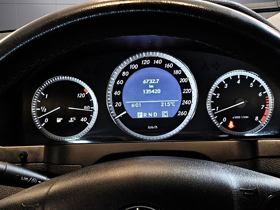 Mercedes-Benz C180 21 of 22
