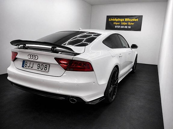 Audi A7 4 of 30