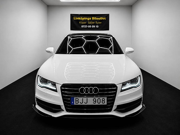 Audi A7 3 of 30