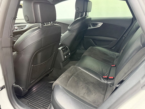 Audi A7 12 of 30