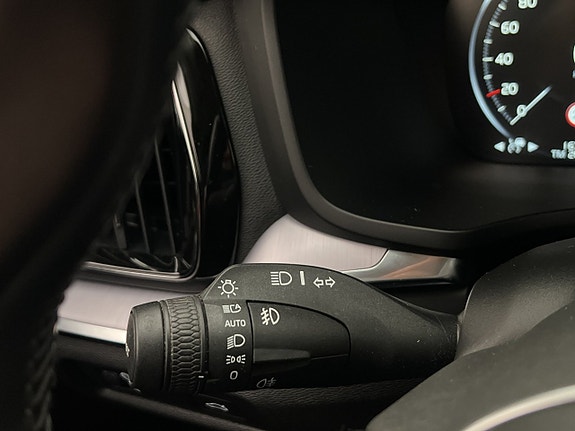 Volvo V60 28 of 30