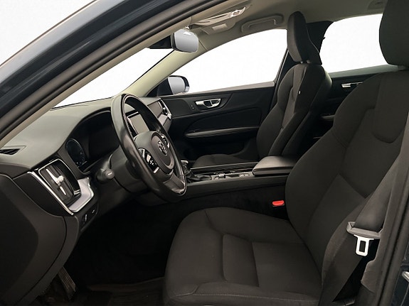 Volvo V60 12 of 30