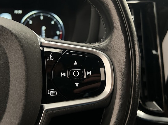 Volvo V60 20 of 30