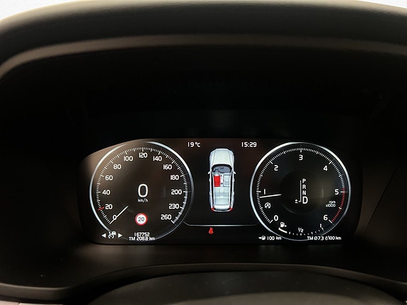 Volvo V60 18 of 30
