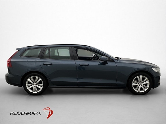 Volvo V60 9 of 30
