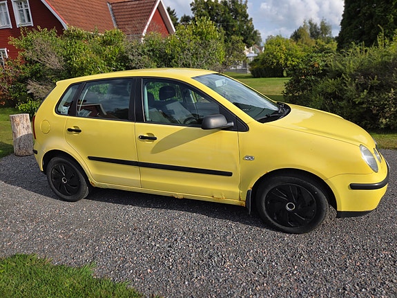 Volkswagen Polo 3 of 8