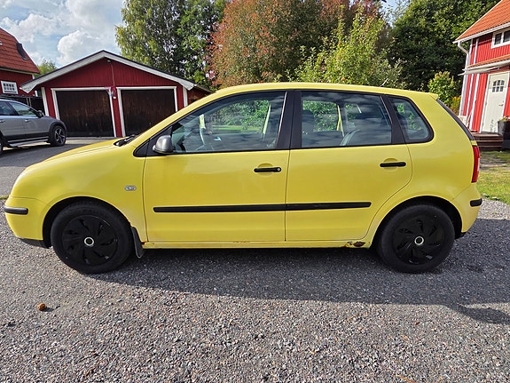 Volkswagen Polo 4 of 8