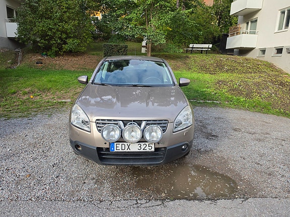 Nissan Qashqai 2 of 12