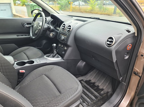 Nissan Qashqai 8 of 12