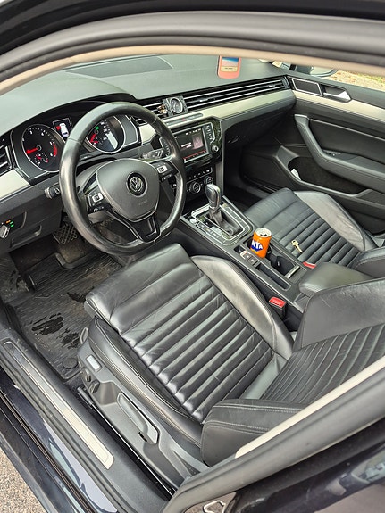 Volkswagen Passat 5 of 7
