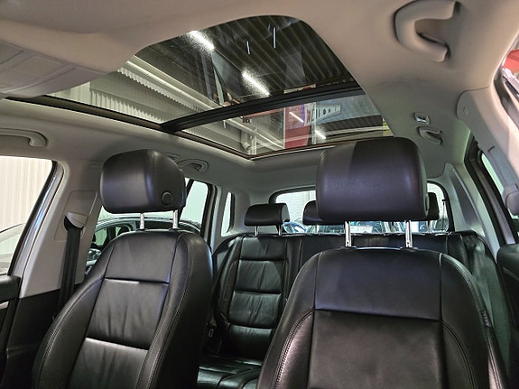 Volkswagen Tiguan 26 of 30