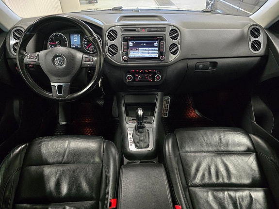 Volkswagen Tiguan 16 of 30