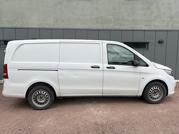 Mercedes-Benz Vito 116 2 of 10