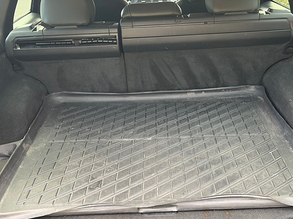 Volvo V70 4 of 7