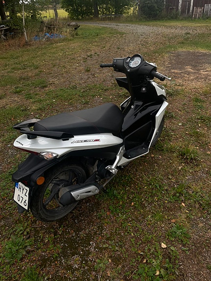 Honda NSC50T2 3 of 8