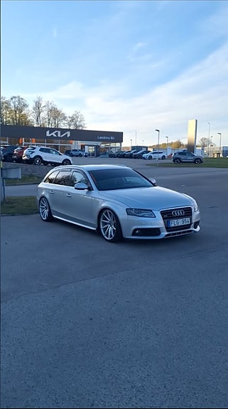 Audi A4 5 of 7