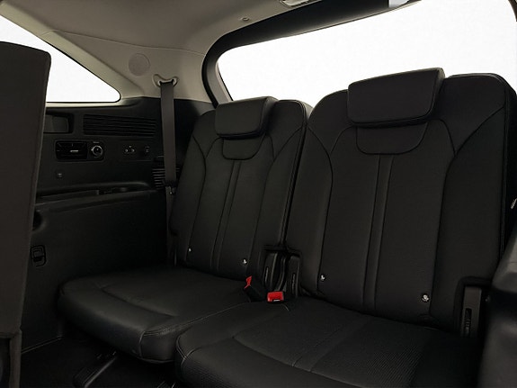 Kia Sorento 29 of 30