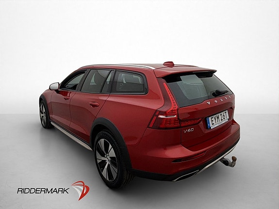 Volvo V60 Cross Country 5 of 30