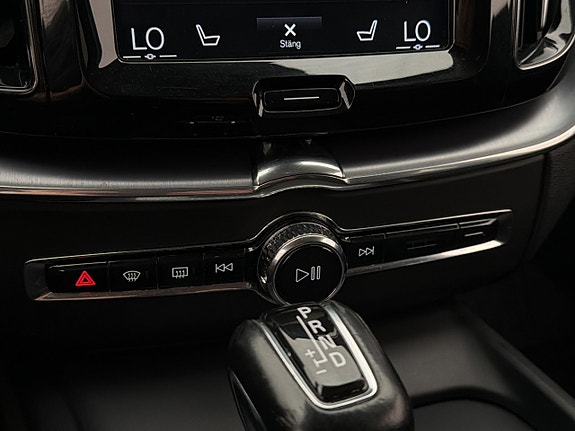 Volvo XC60 26 of 30