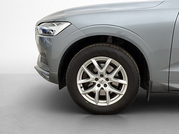 Volvo XC60 30 of 30
