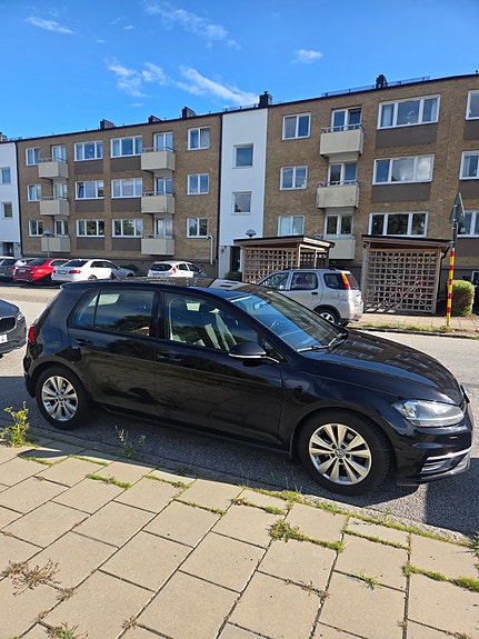 Volkswagen Golf VII 3 of 7