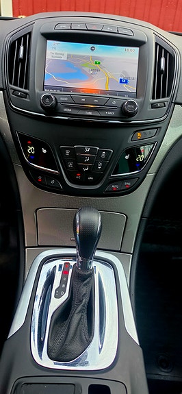 Opel Insignia 7 of 16