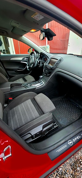 Opel Insignia 8 of 16