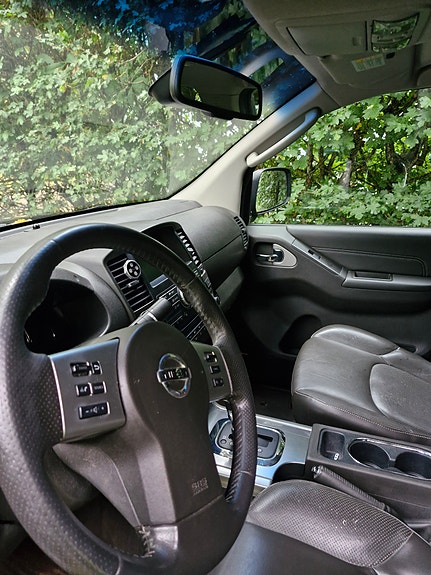 Nissan Navara 3 of 7