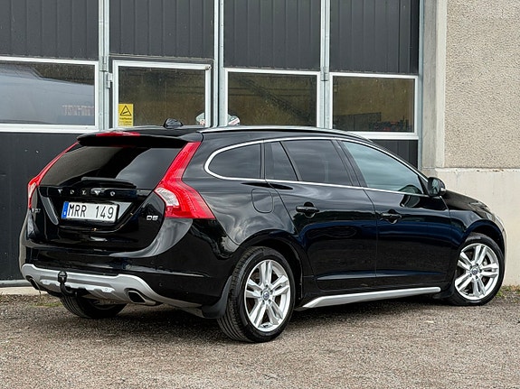 Volvo V60 5 of 15