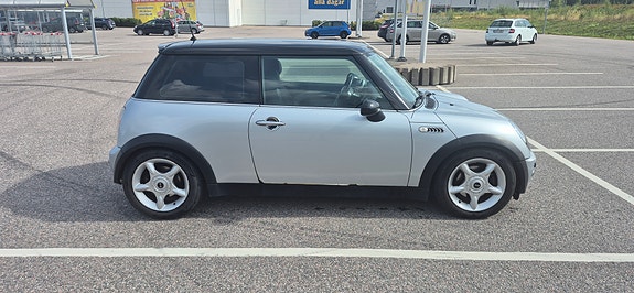 MINI Cooper 6 of 14
