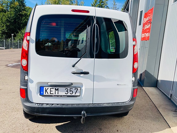 Renault Kangoo Express 3 of 8