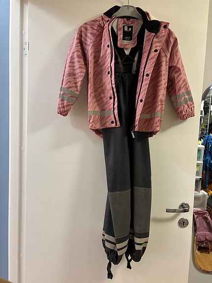 Product image 1 of 6
