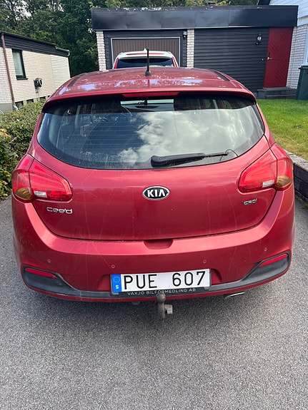 Kia Ceed 3 of 4
