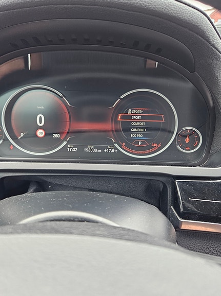 BMW 730d 11 of 19