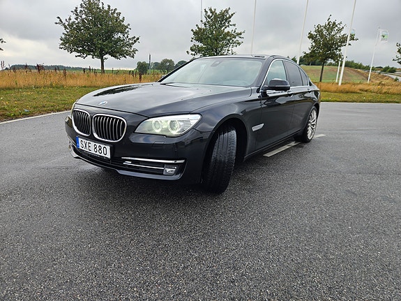 BMW 730d 6 of 19