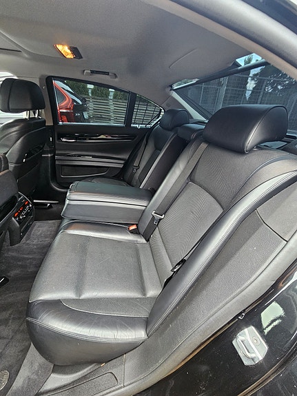 BMW 730d 9 of 19