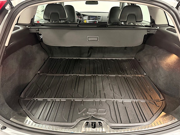 Volvo V60 26 of 29