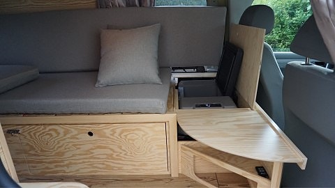 Volkswagen caddy maxi 4motion 7 of 15