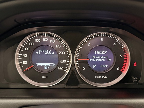 Volvo XC60 18 of 30