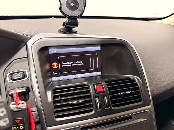 Volvo XC60 20 of 30