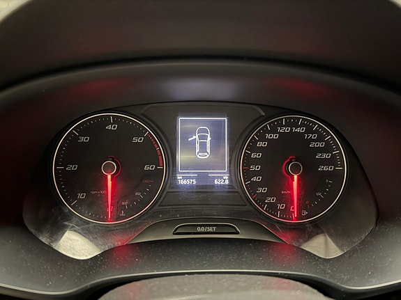Seat Leon 6 of 7