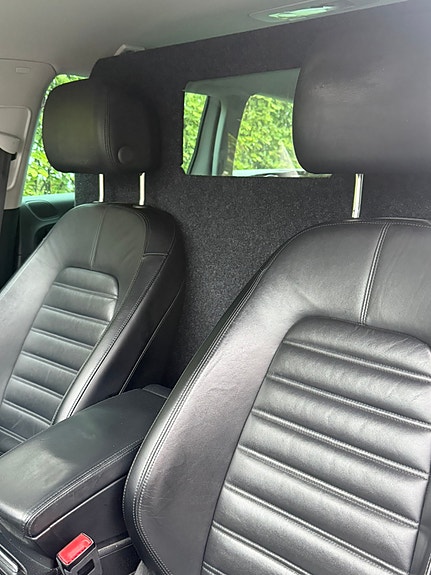 Volkswagen Passat 7 of 10