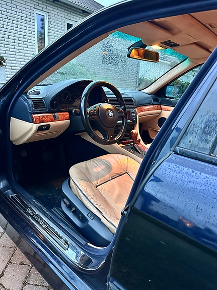 BMW 740d 6 of 19