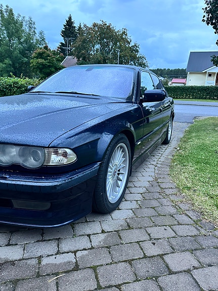 BMW 740d 13 of 19