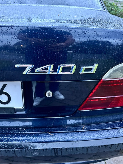 BMW 740d 11 of 19