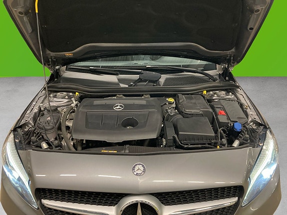 Mercedes-Benz A180 d 17 of 21