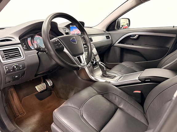 Volvo XC70 9 of 30