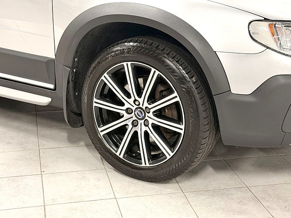 Volvo XC70 3 of 30