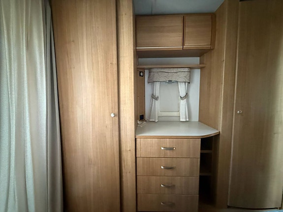 Polar 680 Svit. Ny-bes .Alde värme.Skinn.Ac.Pris 229.000:- 9 of 10