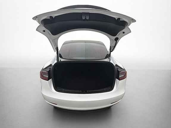 Tesla Model 3 10 of 30
